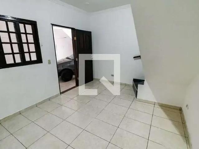 Casa / Sobrado para Venda em Taboão da Serra/SP Parque Industrial das Oliveiras 4 Quartos