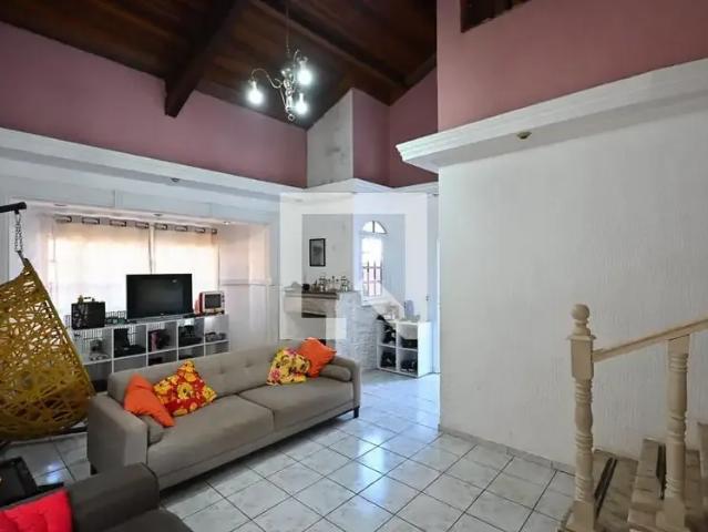 Casa / Sobrado para Venda em Taboão da Serra/SP Parque Marabá 3 Quartos