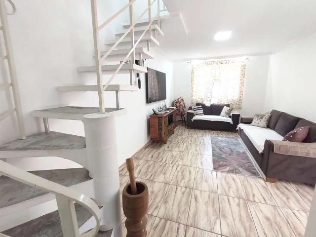 Casa / Sobrado para Venda em Taboão da Serra/SP Parque Santos Dumont 2 Quartos