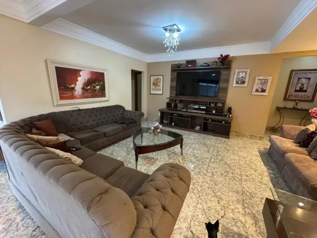 Casa / Sobrado para Venda em Taguatinga/DF Setor Habitacional Vicente Pires 5 Quartos