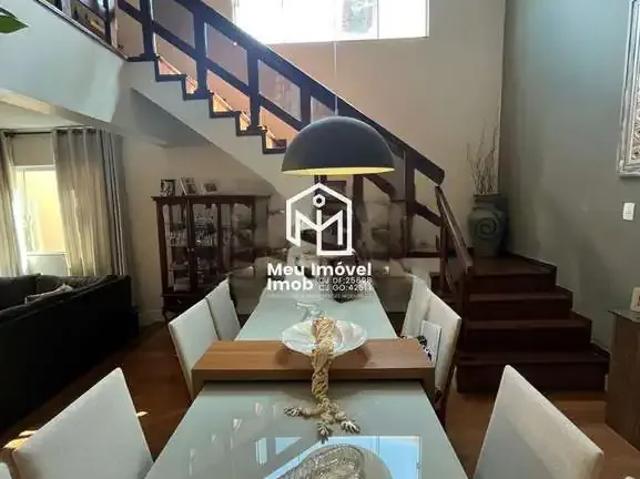 Casa / Sobrado para Venda em Taguatinga/DF Taguatinga Norte 5 Quartos