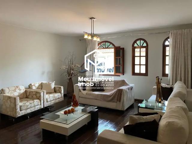 Casa / Sobrado para Venda em Taguatinga/DF Taguatinga Sul 5 Quartos