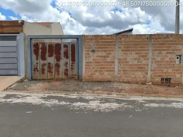 Casa / Sobrado para Venda em Taiaçu/SP Centro 2 Quartos