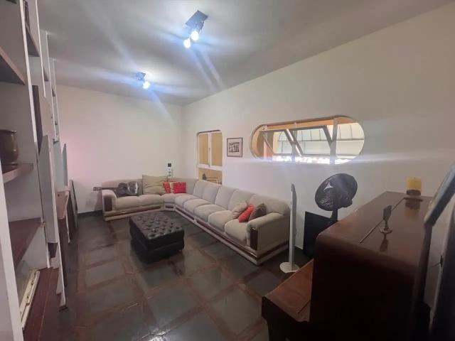 Casa / Sobrado para Venda em Tapiratiba/SP Centro 3 Quartos