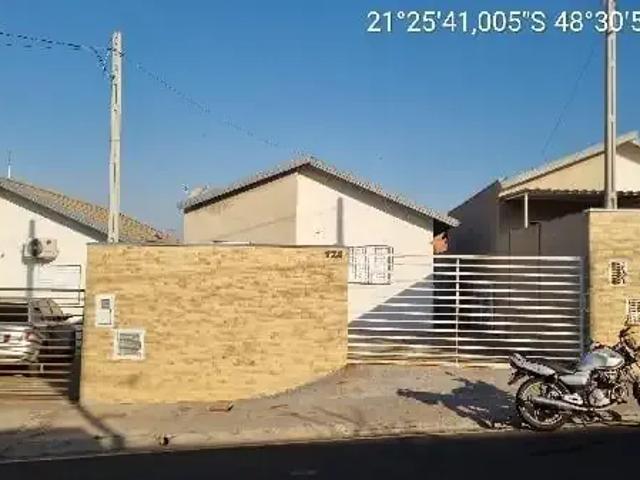 Casa / Sobrado para Venda em Taquaritinga/SP Jardim Stracini 2 Quartos