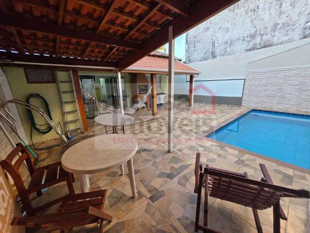 Casa / Sobrado para Venda em Taubaté/SP Recanto dos Coqueirais 3 Quartos
