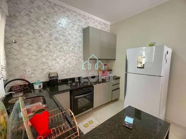 Casa / Sobrado para Venda em Taubaté/SP Vila dos Comerciários 2 2 Quartos