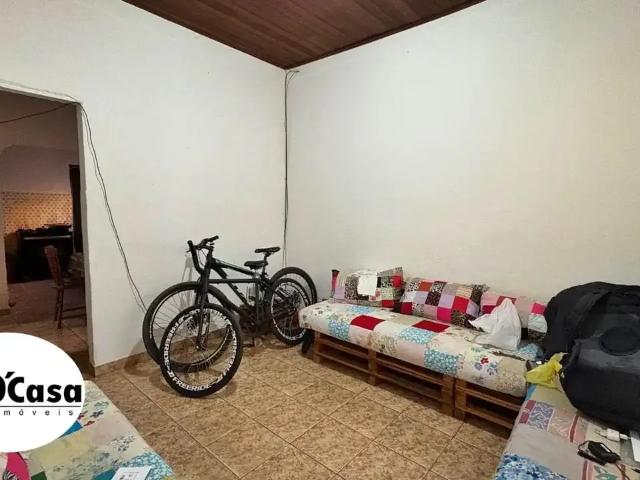 Casa / Sobrado para Venda em Taubaté/SP Vila Jaboticabeira 2 Quartos