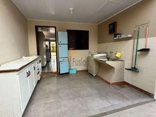 Casa / Sobrado para Venda em Telêmaco Borba/PR Nossa Senhora do Perpétuo Socorro 4 Quartos