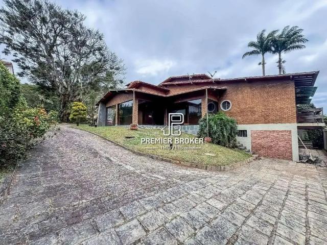 Casa / Sobrado para Venda em Teresópolis/RJ Albuquerque 4 Quartos