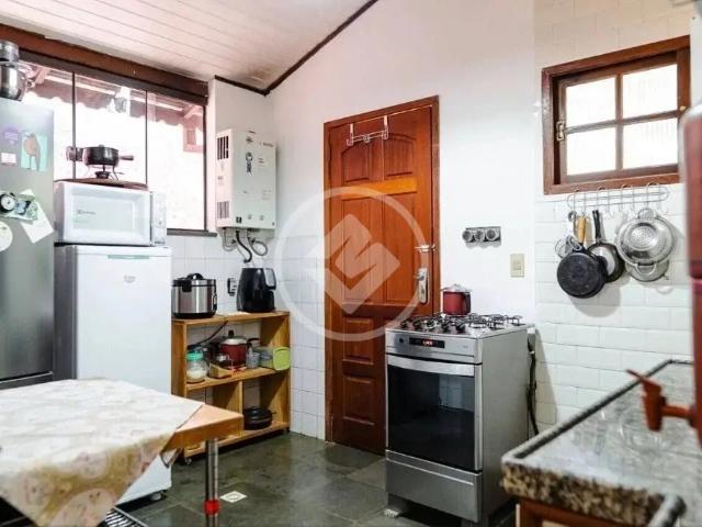 Casa / Sobrado para Venda em Teresópolis/RJ Albuquerque 4 Quartos