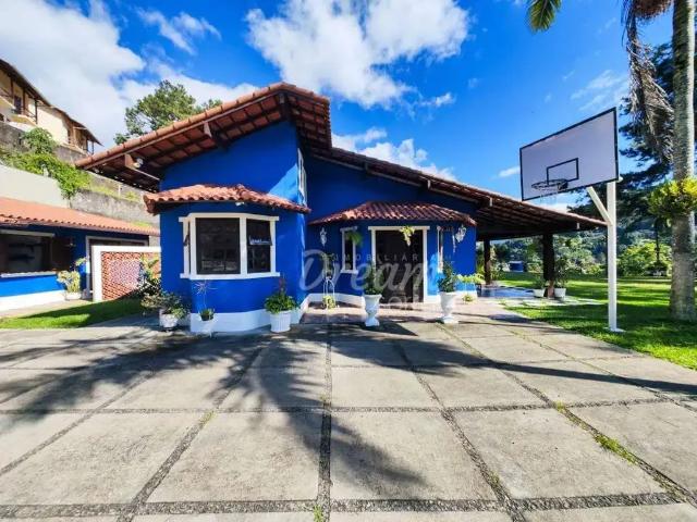 Casa / Sobrado para Venda em Teresópolis/RJ Araras 5 Quartos