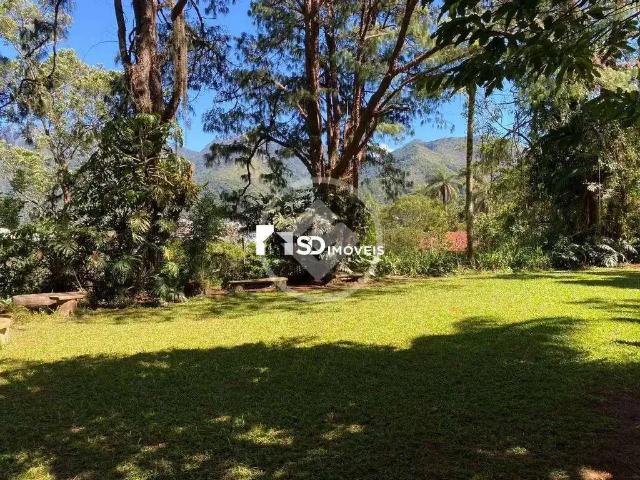 Casa / Sobrado para Venda em Teresópolis/RJ Araras 5 Quartos