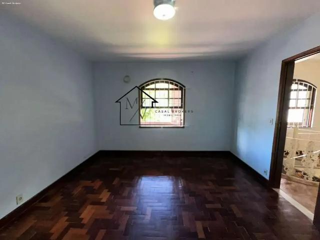 Casa / Sobrado para Venda em Teresópolis/RJ Araras