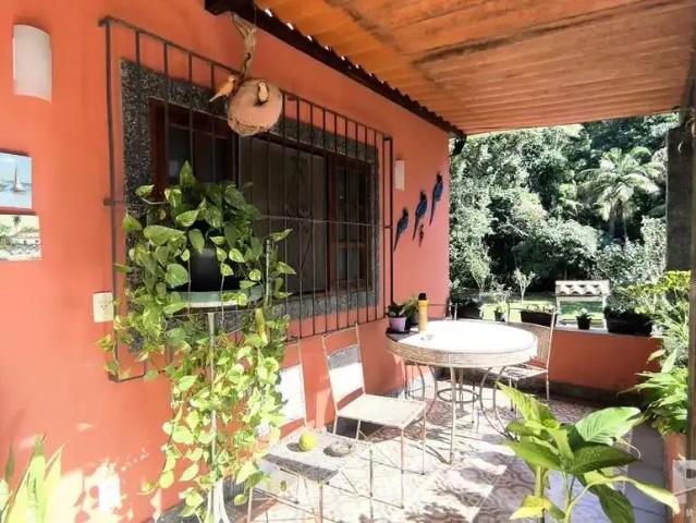 Casa / Sobrado para Venda em Teresópolis/RJ Canoas 1 Quartos