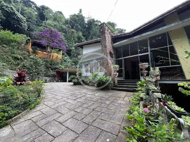 Casa / Sobrado para Venda em Teresópolis/RJ Cascata dos Amores 7 Quartos