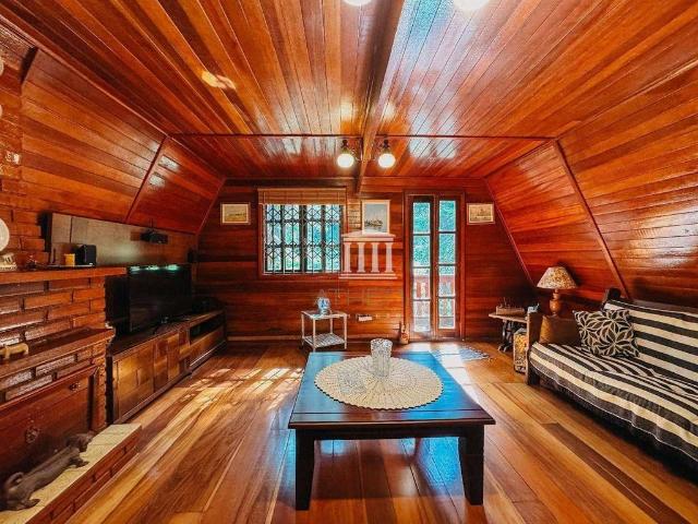 Casa / Sobrado para Venda em Teresópolis/RJ Cascata dos Amores 3 Quartos