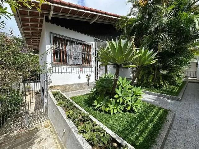 Casa / Sobrado para Venda em Teresópolis/RJ Carlos Guinle 3 Quartos