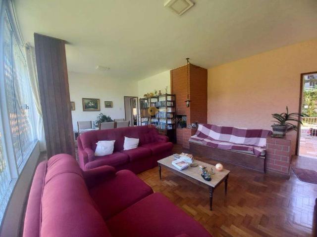 Casa / Sobrado para Venda em Teresópolis/RJ Carlos Guinle 4 Quartos
