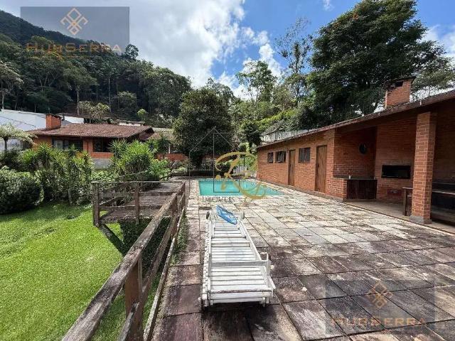 Casa / Sobrado para Venda em Teresópolis/RJ Carlos Guinle 5 Quartos