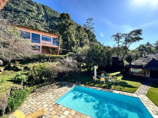 Casa / Sobrado para Venda em Teresópolis/RJ Carlos Guinle 5 Quartos