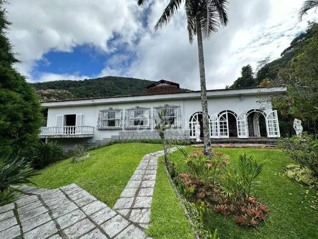 Casa / Sobrado para Venda em Teresópolis/RJ Carlos Guinle 6 Quartos