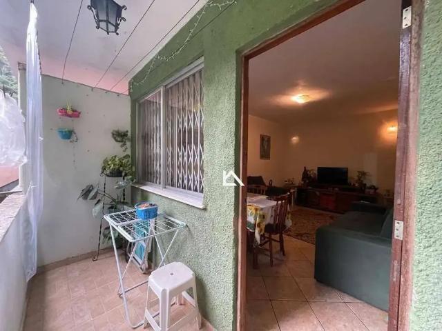 Casa / Sobrado para Venda em Teresópolis/RJ Corta Vento 3 Quartos