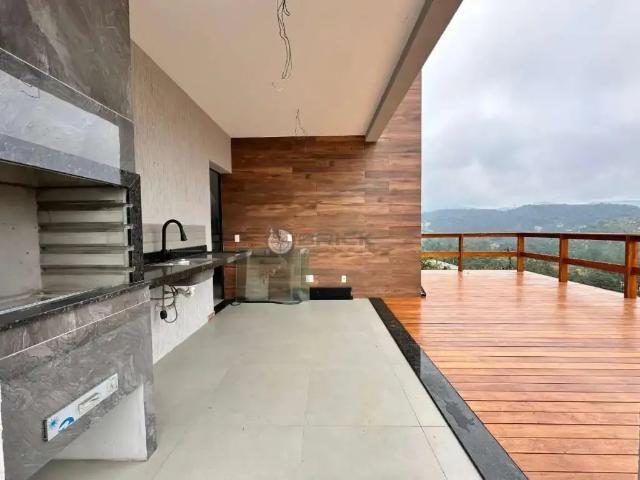 Casa / Sobrado para Venda em Teresópolis/RJ Golfe 3 Quartos