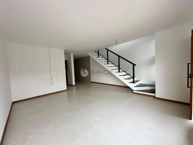 Casa / Sobrado para Venda em Teresópolis/RJ Golfe 3 Quartos