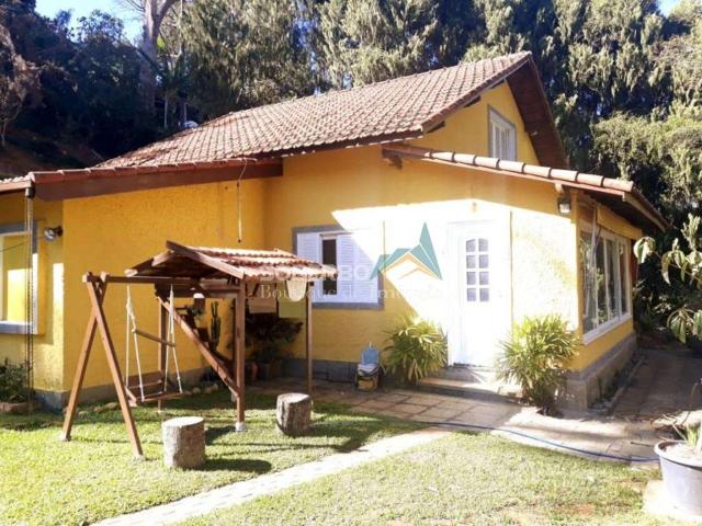 Casa / Sobrado para Venda em Teresópolis/RJ Golfe 3 Quartos