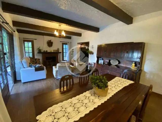 Casa / Sobrado para Venda em Teresópolis/RJ Granja Comary 3 Quartos
