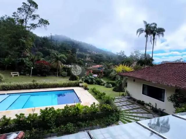 Casa / Sobrado para Venda em Teresópolis/RJ Granja Guarani 8 Quartos