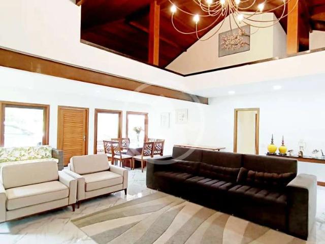 Casa / Sobrado para Venda em Teresópolis/RJ Granja Guarani 8 Quartos