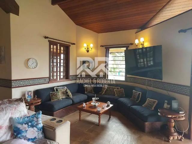 Casa / Sobrado para Venda em Teresópolis/RJ Iucas 5 Quartos