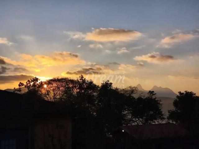 Casa / Sobrado para Venda em Teresópolis/RJ Jardim Salaco 6 Quartos