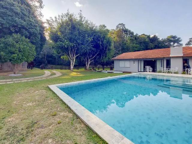 Casa / Sobrado para Venda em Teresópolis/RJ Parque do Imbui 6 Quartos