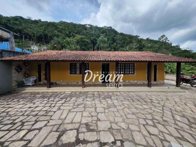 Casa / Sobrado para Venda em Teresópolis/RJ Pessegueiros 4 Quartos