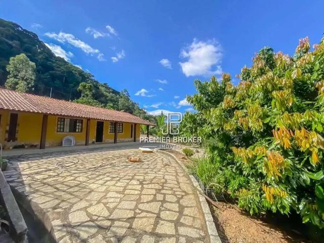 Casa / Sobrado para Venda em Teresópolis/RJ Pessegueiros 3 Quartos
