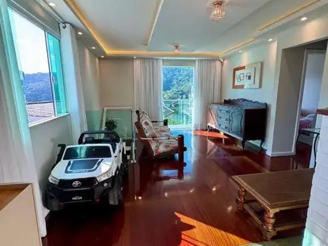 Casa / Sobrado para Venda em Teresópolis/RJ Pimenteiras 5 Quartos