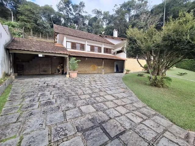 Casa / Sobrado para Venda em Teresópolis/RJ Prata 5 Quartos