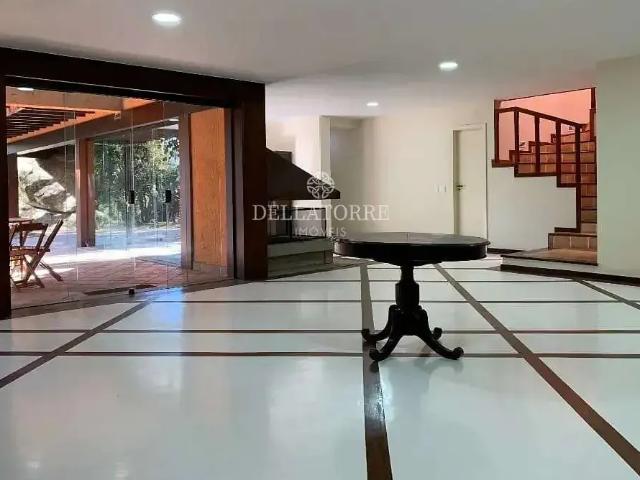 Casa / Sobrado para Venda em Teresópolis/RJ Quebra Frascos 5 Quartos