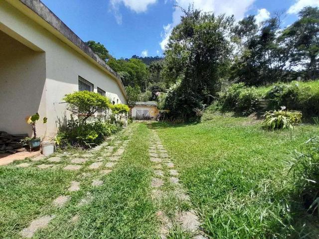 Casa / Sobrado para Venda em Teresópolis/RJ Santa Rita 3 Quartos