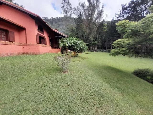 Casa / Sobrado para Venda em Teresópolis/RJ Santa Rita 4 Quartos