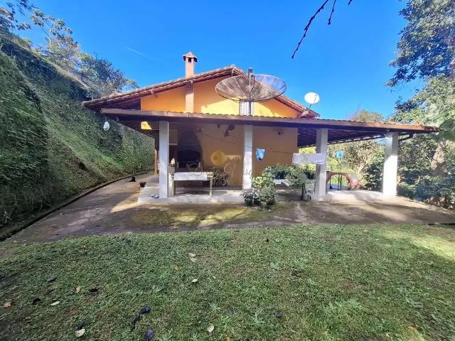 Casa / Sobrado para Venda em Teresópolis/RJ Santa Rita 5 Quartos