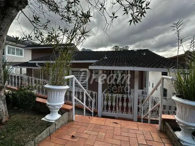 Casa / Sobrado para Venda em Teresópolis/RJ Tijuca 5 Quartos