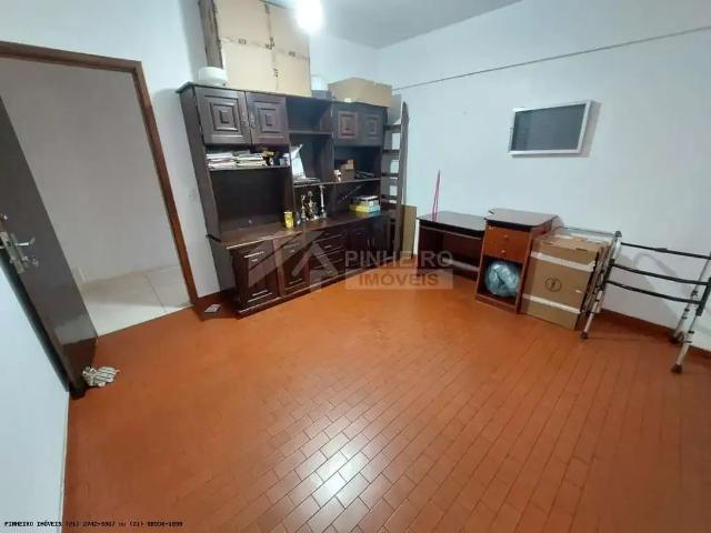 Casa / Sobrado para Venda em Teresópolis/RJ Várzea 4 Quartos