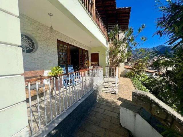 Casa / Sobrado para Venda em Teresópolis/RJ Várzea 5 Quartos
