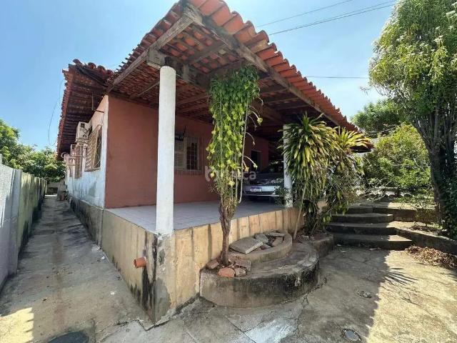 Casa / Sobrado para Venda em Teresina/PI Marquês 5 Quartos