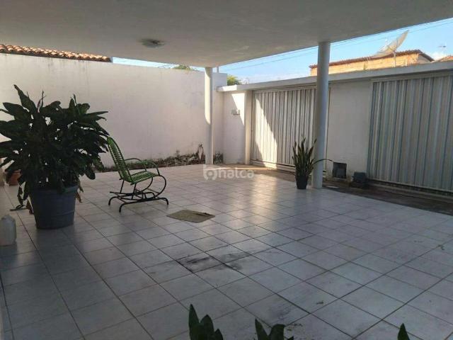 Casa / Sobrado para Venda em Teresina/PI Mocambinho 5 Quartos