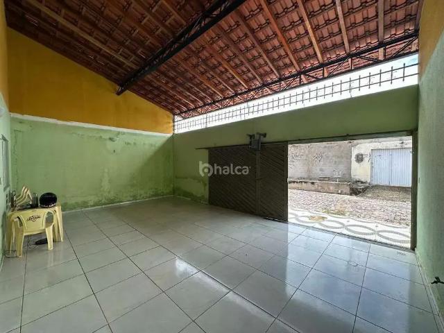 Casa / Sobrado para Venda em Teresina/PI Aroeiras 2 Quartos